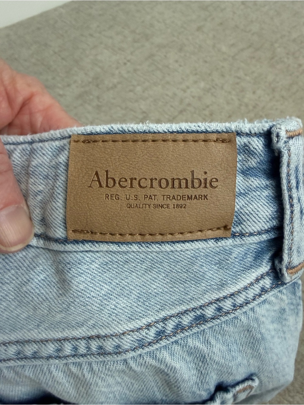 Abercrombie Kids Wide-Leg Jeans -Size 9/10 - Picture 5 of 5